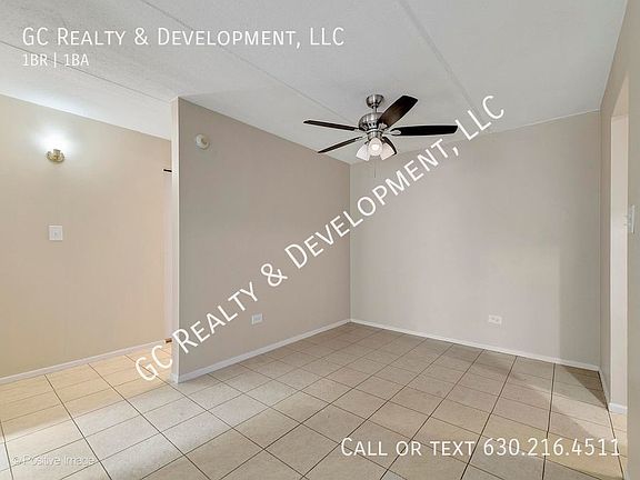 5th image of 242 Shorewood Dr #D