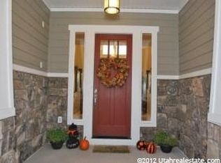 84 S Country Manor Ln, Alpine, UT 84004