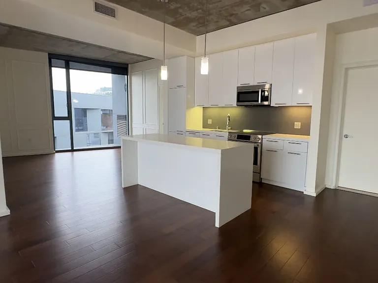 8500 W Sunset Blvd #E801 — Photo 4