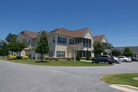 Exterior Tara Unit Photo