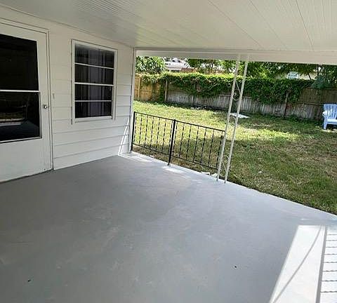 4th image of 4248 Oakfield Ave