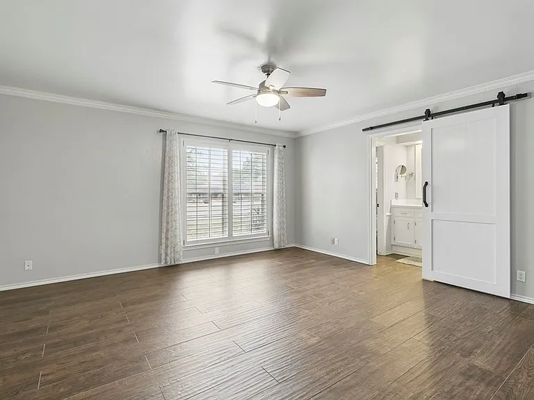 2404 Goddard Ct — Photo 14