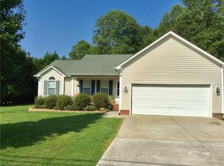 6453 Suits Rd, Archdale, NC 27263