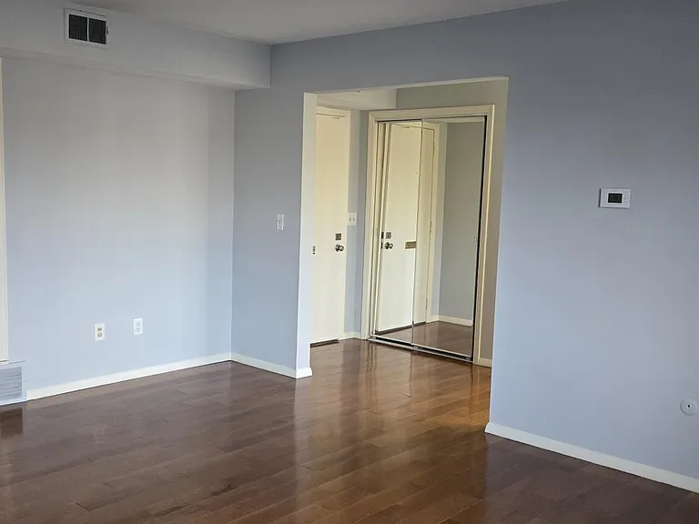 4819 Middletowne St #G — Photo 32