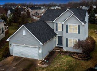 38086 Rocky Run Ct, North Ridgeville, OH 44039