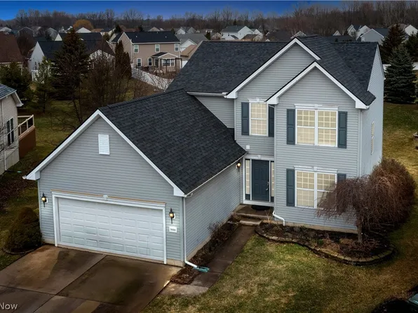 38086 Rocky Run Ct, North Ridgeville, OH 44039