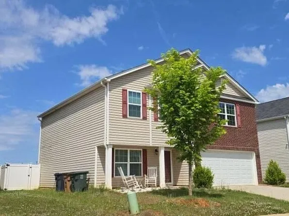 4009 Bobtail Ct, Greensboro, NC 27405
