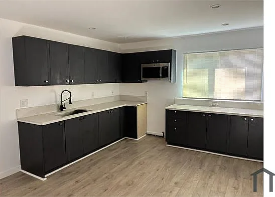 1 bed, 1150 sqft, $2,100 — Photo 1