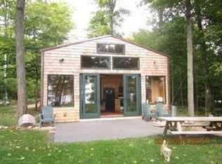 W17943 Long Point Rd, Germfask, MI 49836