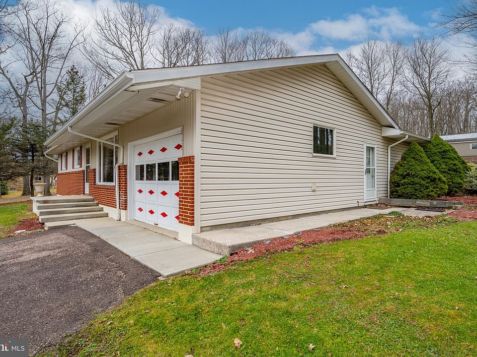 9556 New Germany Rd, Grantsville, MD 21536 | Zillow