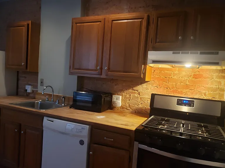 1007 Riverside Ave #1 — Photo 5