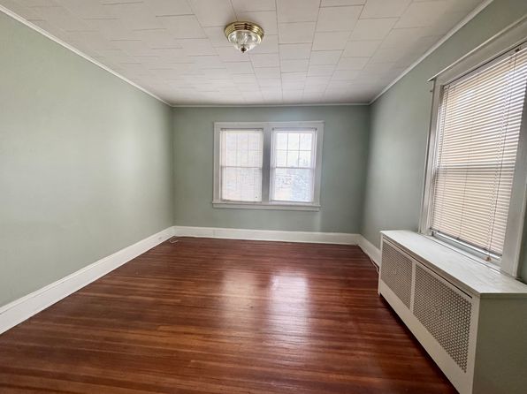 (undisclosed Address)