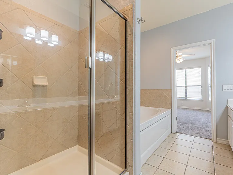 22216 Park Summit Cv — Photo 25