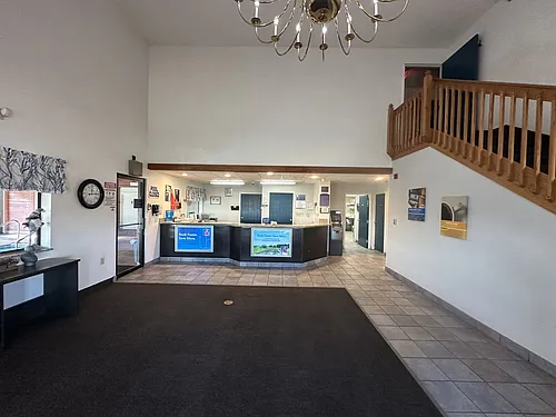 2343 Logan Ave Photo 1