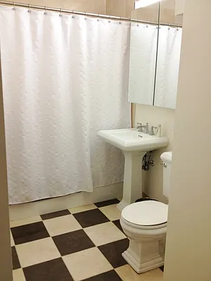 Rented by NY Living Solutions | media 4