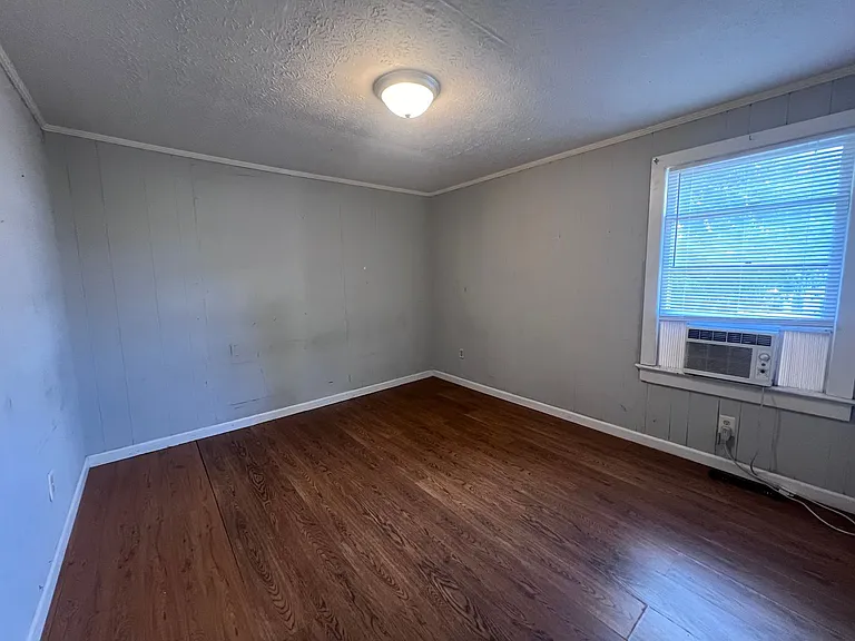 1217 Chestnut St — Photo 7