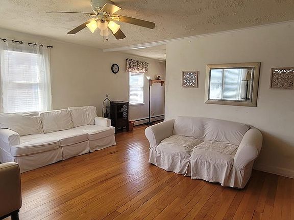 4th image of 808 Kenyon Ln