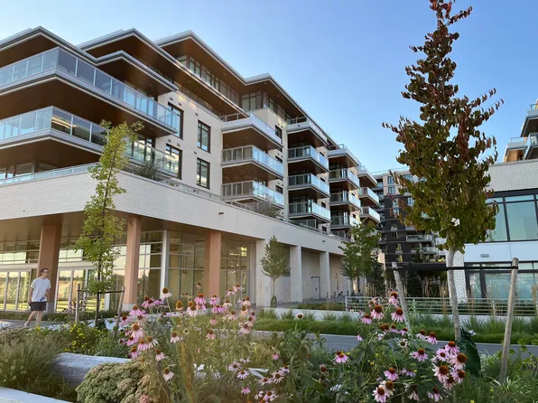 785 Harbour Ave, North Vancouver, BC