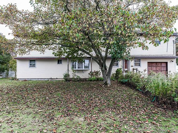 2nd image of 516 Cypress St