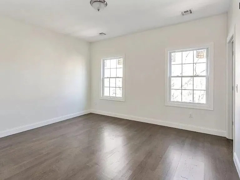 144 Fulton Ave #1 — Photo 7