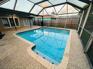 10344 Dorchester Dr, Boca Raton, FL 33428