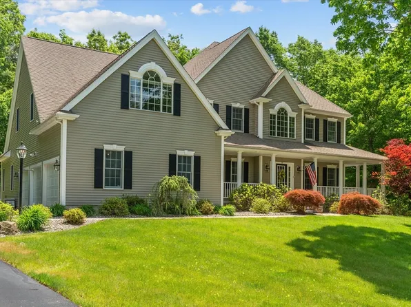 58 Whipple Brook Rd, Wrentham, MA 02093