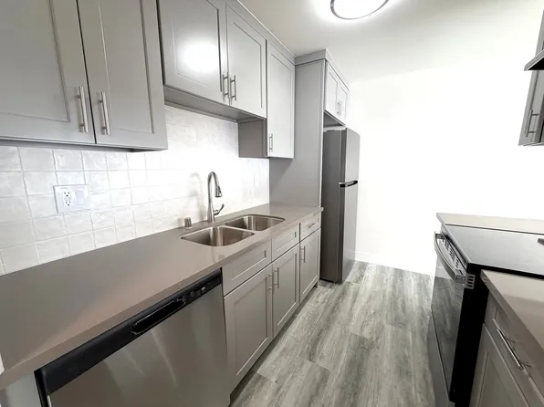 8140 Langdon Ave, 8140 Langdon Ave #34, Van Nuys, CA 91406