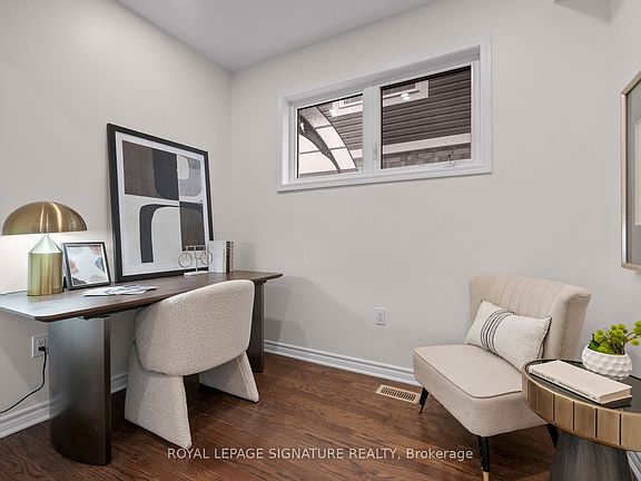 4th image of 67 Watermill St