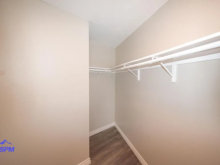 5020 Wightman St — Photo 8