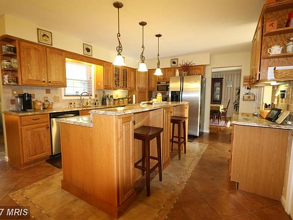 5th image of 13132 Hepplewhite Cir