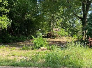 2607 Saint Andrews St, Meridian, MS 39301