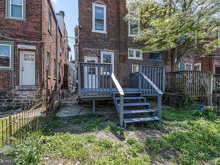 5009 Catherine St #1 — Photo 16