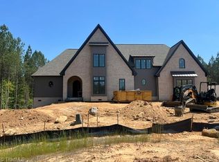 7685 Manderley Dr, Oak Ridge, NC 27310