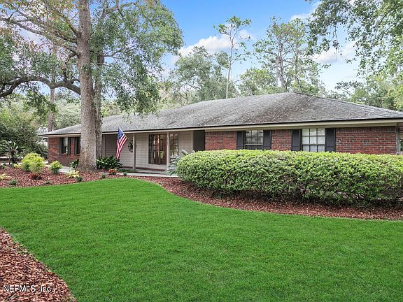 3rd image of 2763 ADMIRALS WALK Drive E