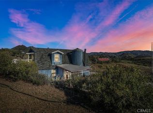 32520 Wagon Wheel Rd, Saugus, CA 91390