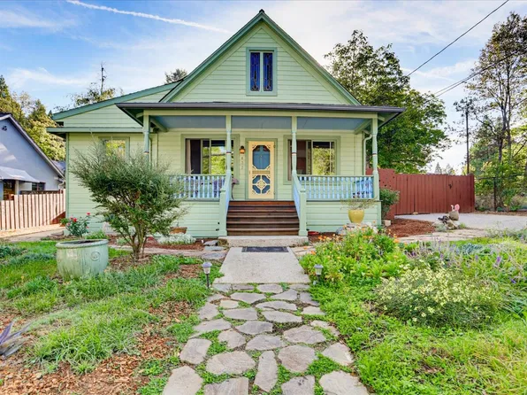 437 Zion St, Nevada City, CA 95959