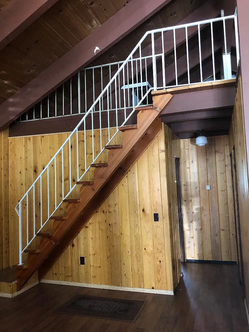 2 bed, 1000 sqft, $2,300 — Photo 2