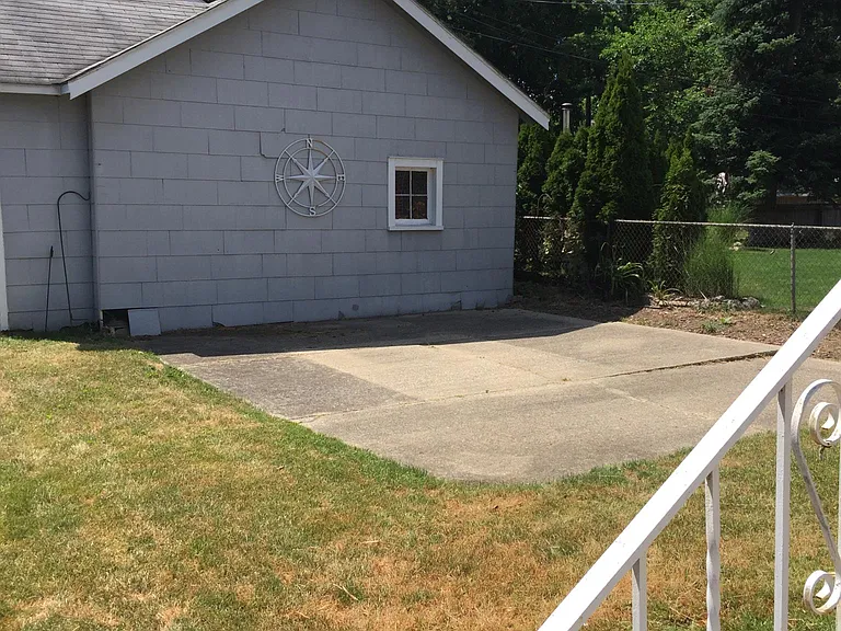 2203 N Washington Ave — Photo 23