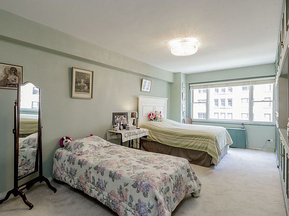 5th image of 100 W 57th St #11E