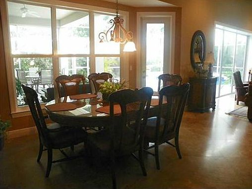3rd image of 1722 SW Sea Holly Way