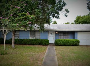 604 Colorado St, Glidden, TX 78943