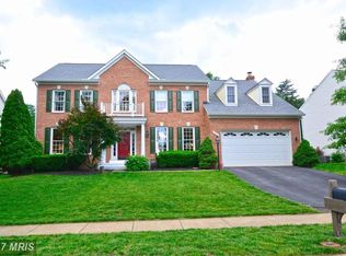 43093 Wintergrove Dr, Ashburn, VA