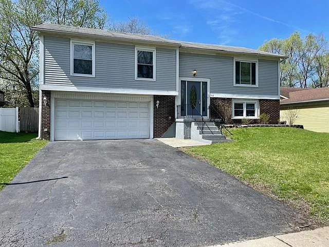 168 Farm Gate Ln — Photo 1