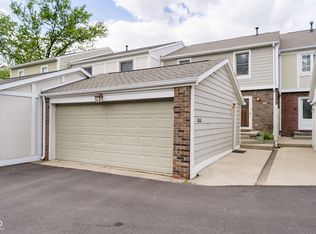 162 Carmelaire Dr, Carmel, IN 46032