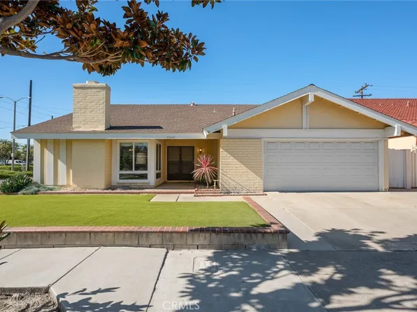 10441 Rexford Dr, Cypress, CA 90630