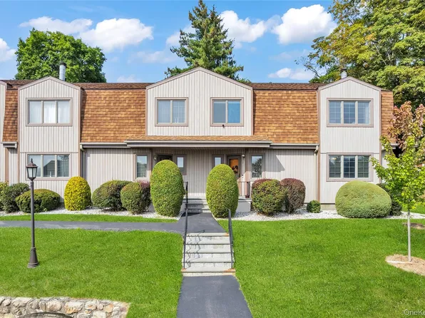 1 High Meadow Trail, Peekskill, NY 10566