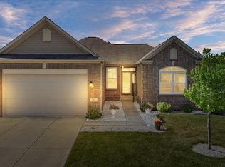 519 Genisis Dr, Whiteland, IN 46184