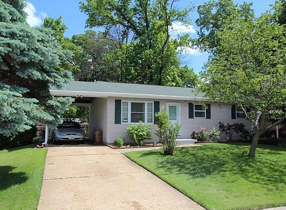 2nd image of 6716 Sandy Hill Dr