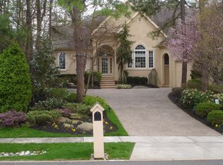 39 Forrest Hills Dr, Voorhees, NJ 08043