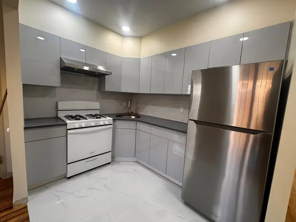 (undisclosed Address), Bronx, NY 10467